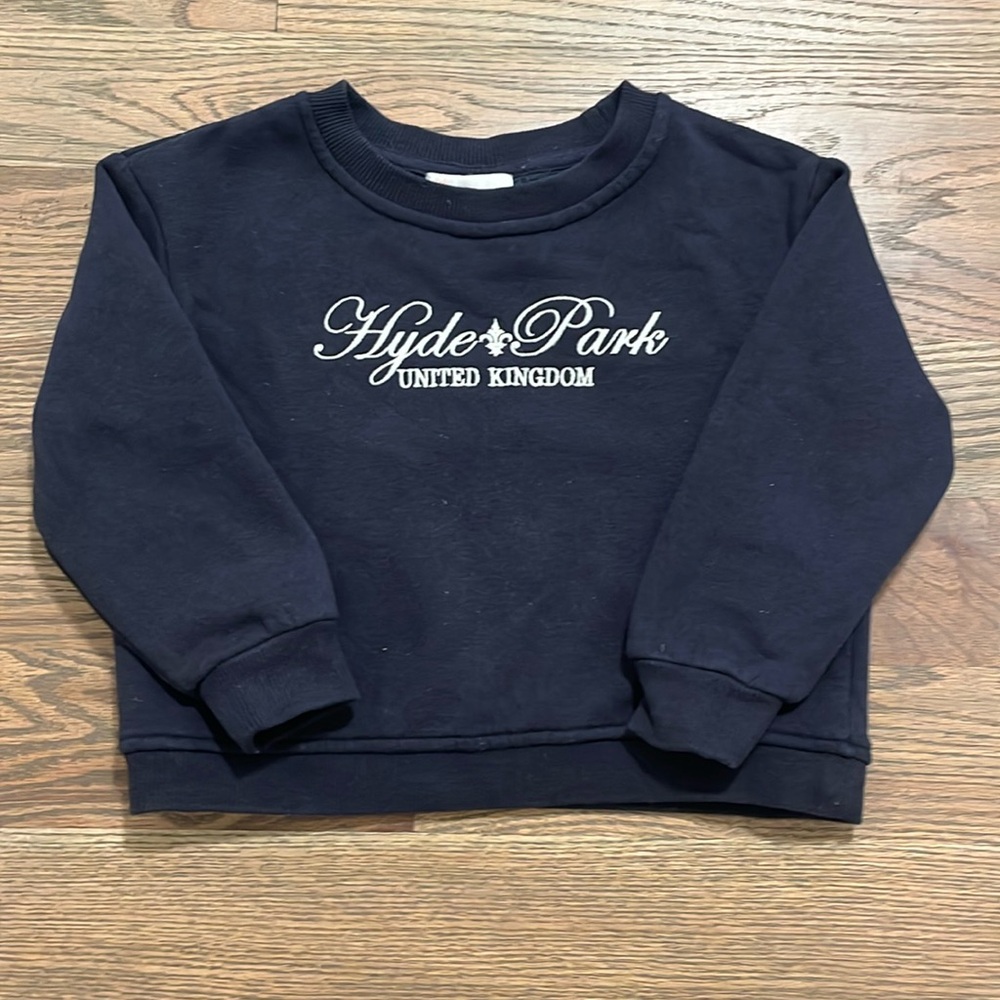 gb Girls sweatshirt size 5 GUC